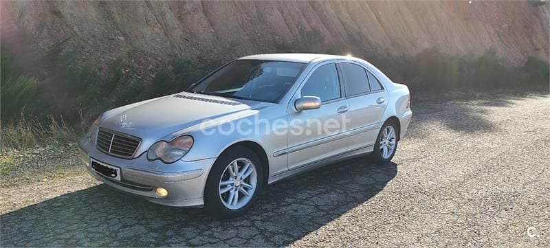 Gris / plata Usado 2001 Mercedes C270 Avantgarde Berlina | 3000 € - Imagen 1/4