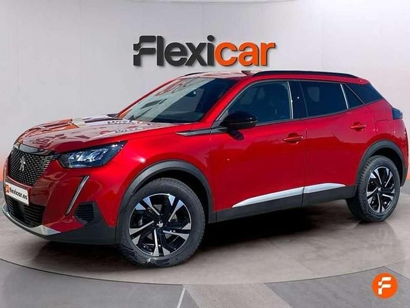 Usado Peugeot 2008 Allure 131 CV (96 kW) 2022 Rojo SUV