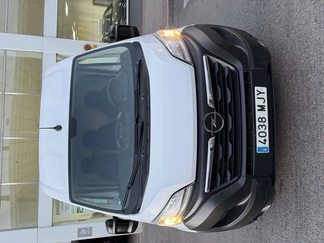 Usado Opel Movano 140 CV (102 kW) 2023 Blanco Van