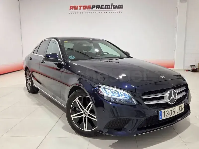 Usado Mercedes C200 160 CV (117 kW) 2020 Azul Berlina