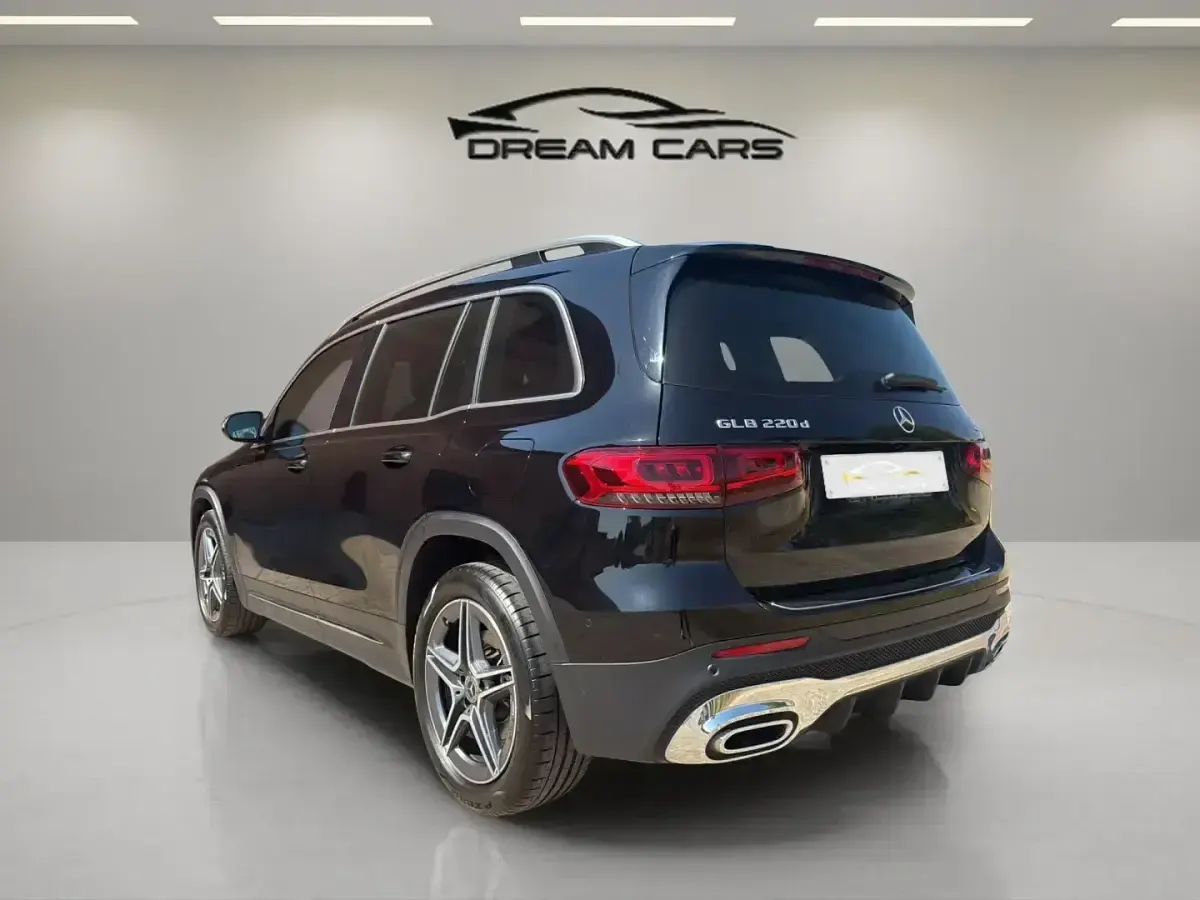 Usado Mercedes GLB220 190 CV (139 kW) 2021 Negro SUV