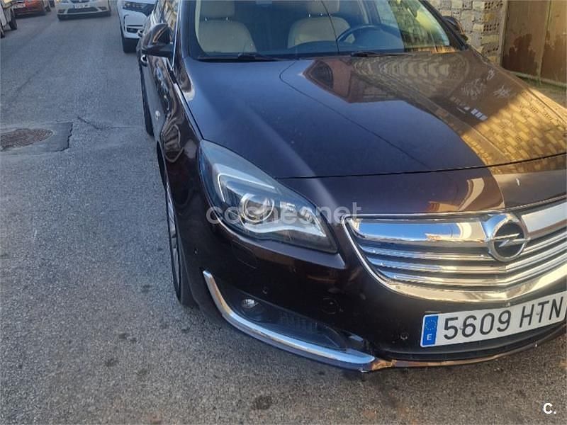 Marrón Usado 2013 Opel Insignia Excellence Berlina | 9000 € (Precio justo) - Imagen 1/4