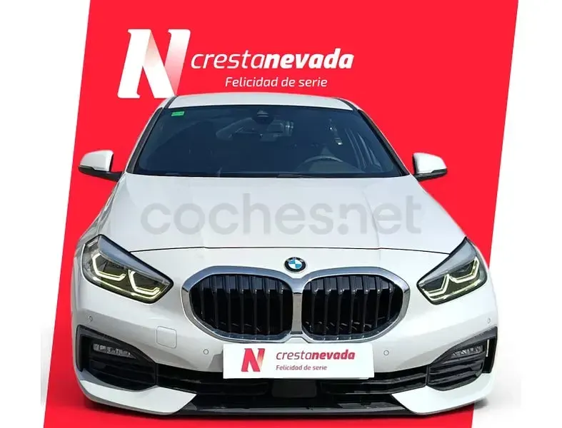 Usado BMW 118 Comfort Edition 150 CV (110 kW) 2022 Blanco Berlina