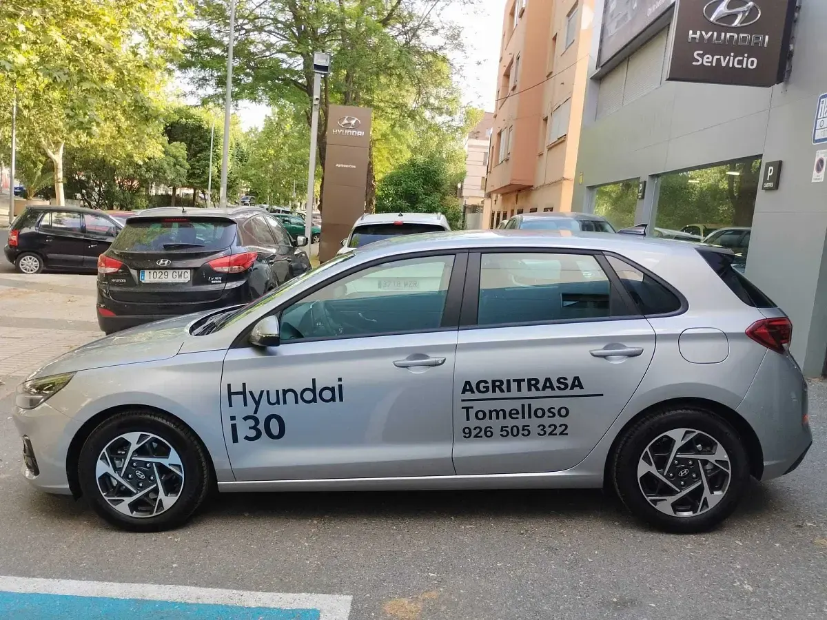 Nuevo Hyundai i30 99 CV (72 kW) 2025