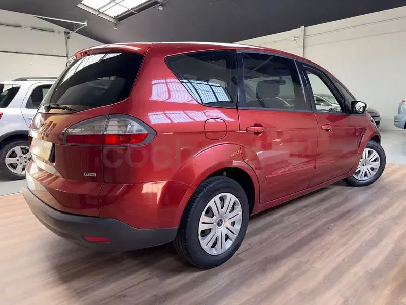 Usado Ford S-MAX Trend 125 CV (91 kW) 2007 Granate Monovolumen