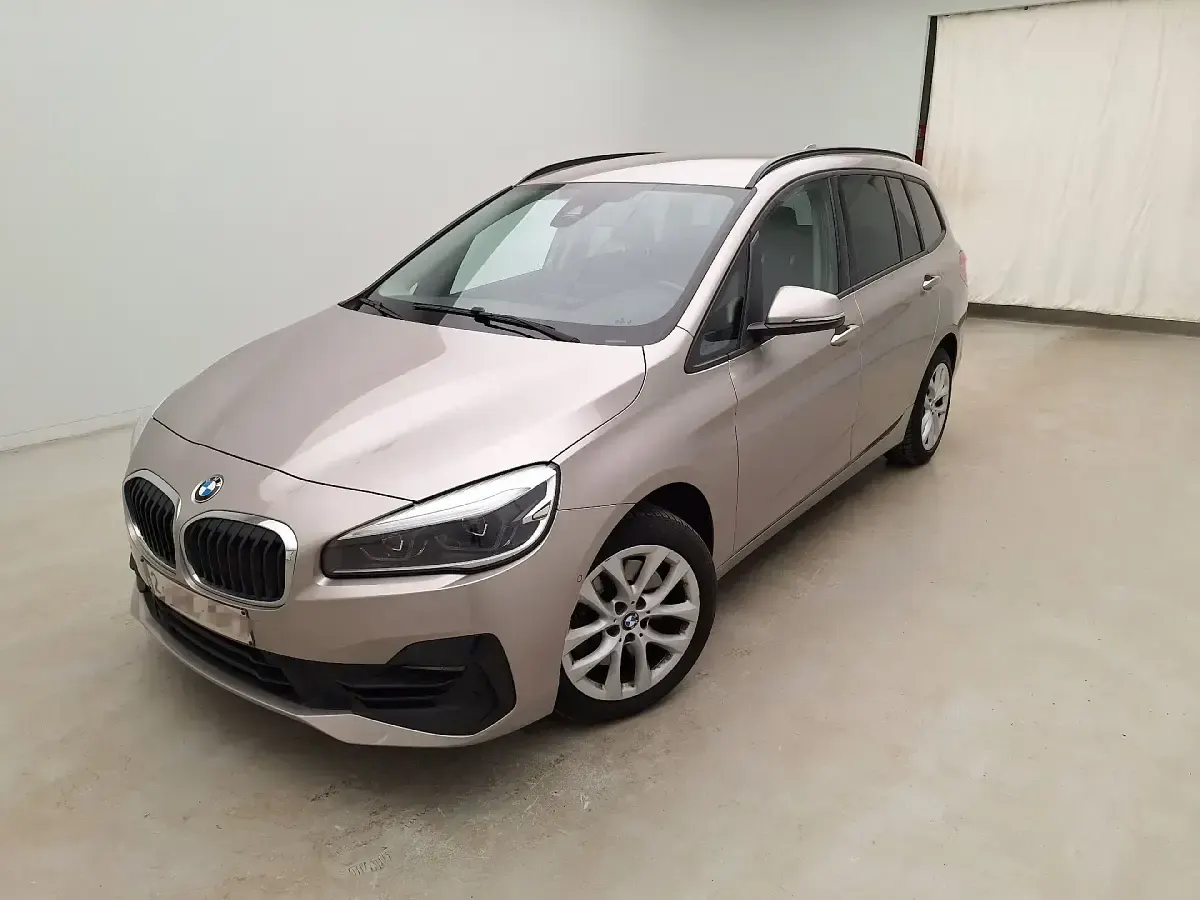 Usado BMW 218 150 CV (110 kW) 2021 Gris Familiar