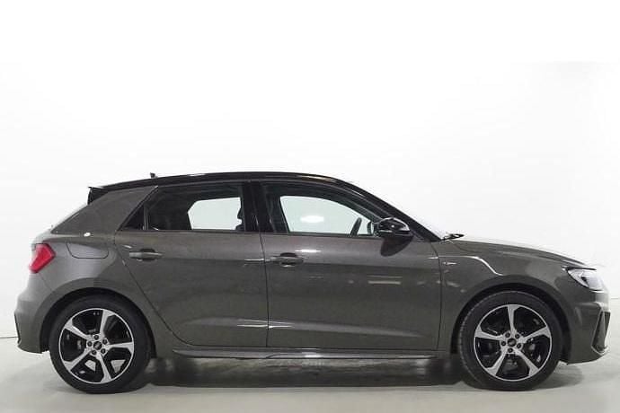 Usado Audi A1 116 CV (85 kW) 2025 SUV
