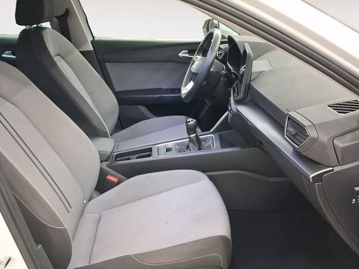 Usado Seat Leon Style 116 CV (85 kW) 2025 Blanco