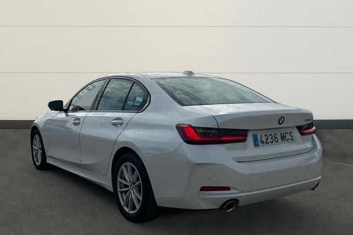 Usado BMW 318 Comfort Edition 150 CV (110 kW) 2022 Berlina
