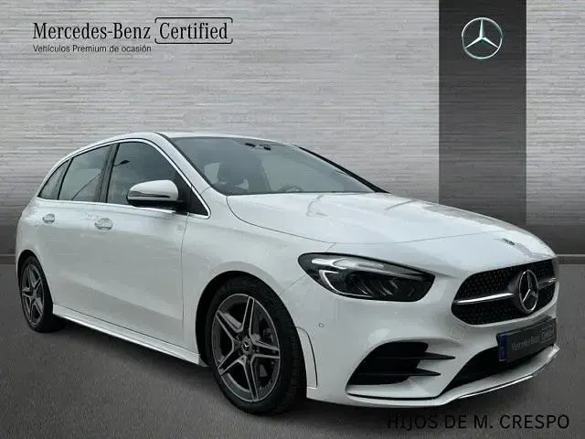 Usado Mercedes B200 150 CV (110 kW) 2025 Blanco polar Utilitario