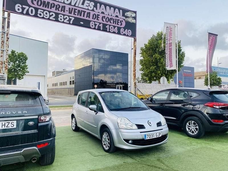 Usado Renault Modus Authentique 75 CV (55 kW) 2009 Gris Monovolumen