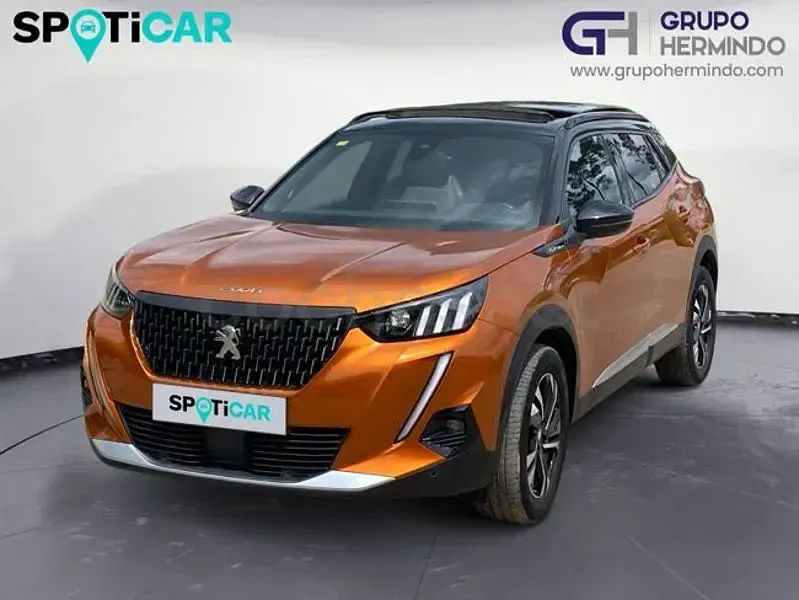 Usado Peugeot 2008 GT 130 CV (95 kW) 2021 Naranja SUV