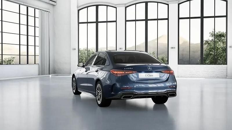 Usado Mercedes C220 197 HP (144 kW) 2025 Azul Sedan