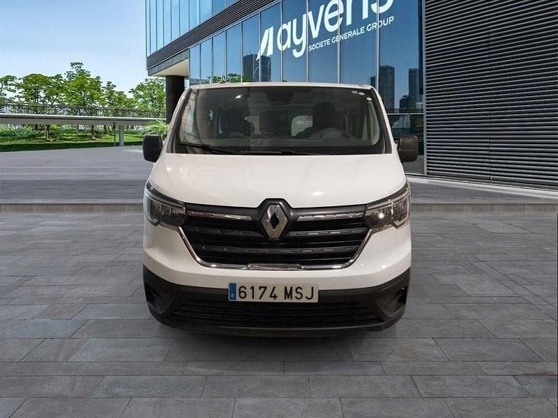 Usado Renault Trafic 110 CV (80 kW) 2024 Blanco Monovolumen
