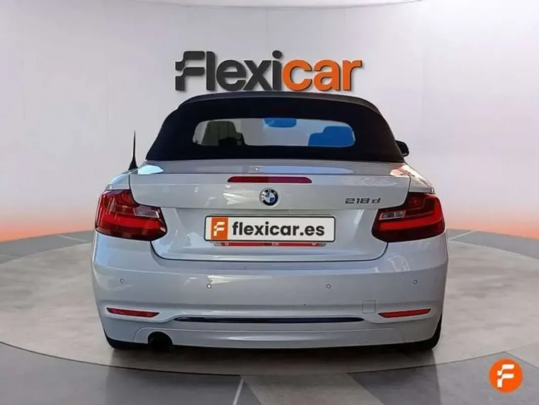 Usado BMW 218 150 HP (110 kW) 2016 Branco Cabrios