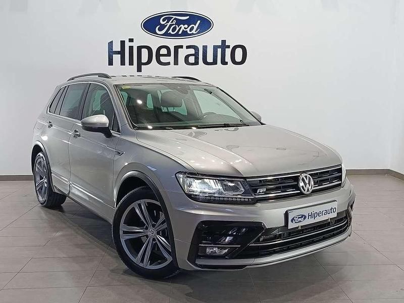 Gris Usado 2020 VW Tiguan R-line SUV | 27.950 € (Precio justo) - Imagen 1/4