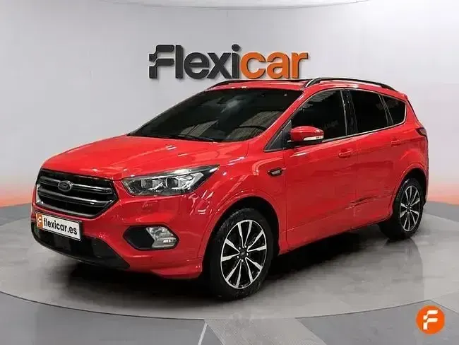 Usado Ford Kuga Titanium 150 CV (110 kW) 2018 Rojo SUV