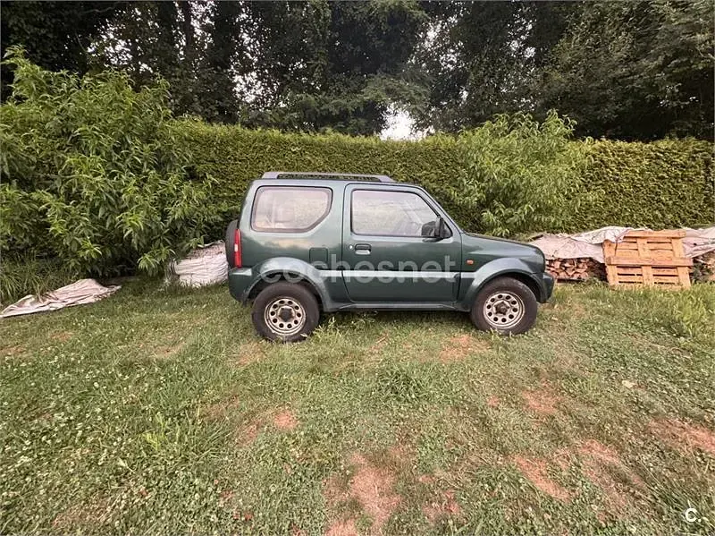 Usado Suzuki Jimny 80 CV (58 kW) 1999 Verde SUV