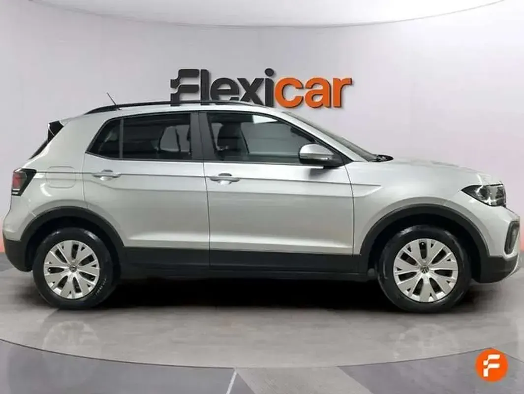 Usado VW T-Cross 95 CV (69 kW) 2024 Gris SUV