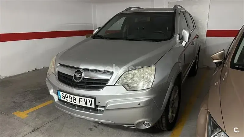 Usado Opel Antara Enjoy 140 CV (102 kW) 2007 Gris / plata SUV