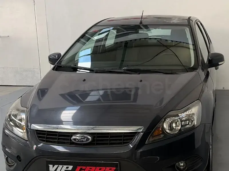 Usado Ford Focus Trend 100 CV (73 kW) 2009 Azul Berlina