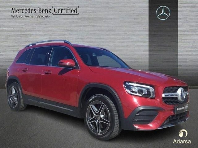 Usado Mercedes GLB220 190 CV (139 kW) 2022 Manufaktur rojo patagonia SUV