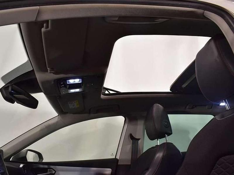 Usado Seat Leon FR 151 CV (111 kW) 2021 Blanco Familiar