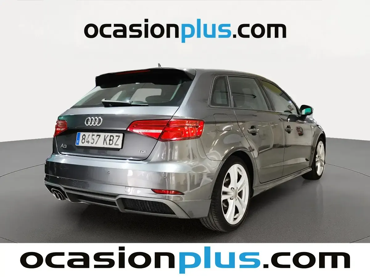 Usado Audi A3 Sportback S-Line 150 CV (110 kW) 2017 Gris Utilitario