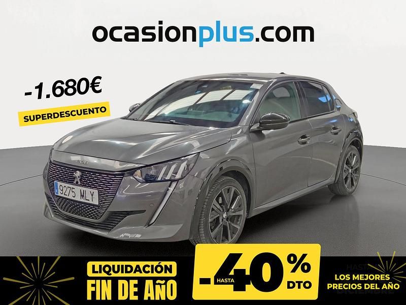 Gris / plata Usado 2023 Peugeot 208 GT Utilitario | 18.490 € (Caro) - Imagen 1/4