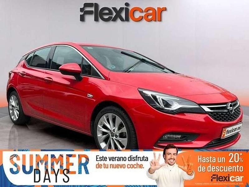 Rojo Usado 2017 Opel Astra Dynamic Berlina | 8990 € (Super precio) - Imagen 1/4