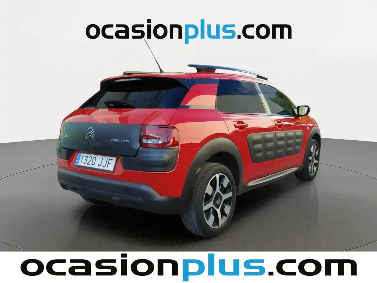 Usado Citroën C4 Feel 110 CV (80 kW) 2015 Rojo SUV