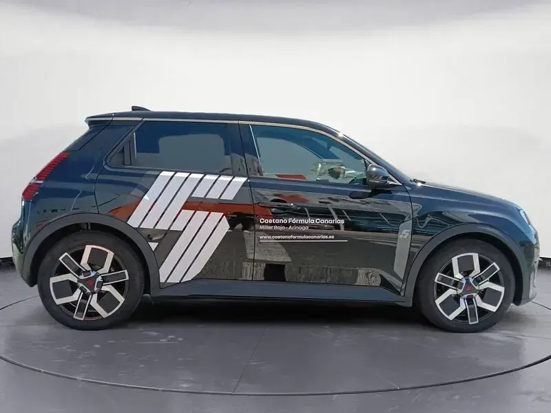 Nuevo Renault 5 E-Tech Techno 110 kW (150 CV) 2026 Negro Berlina