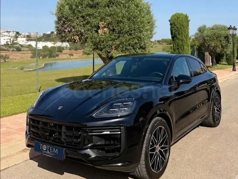 Usado Porsche Cayenne Black Edition 470 CV (345 kW) 2025 Negro SUV