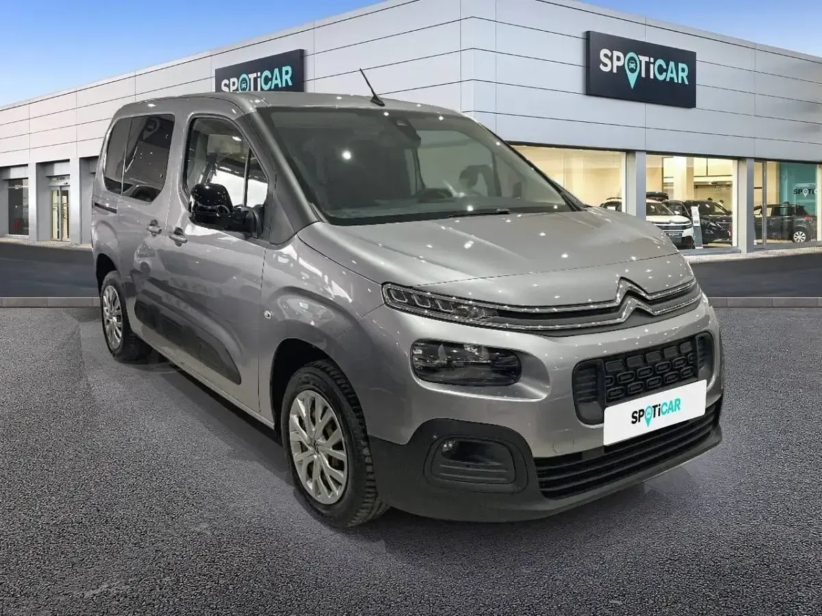 Usado Citroën Berlingo 102 CV (75 kW) 2022 Gris Monovolumen