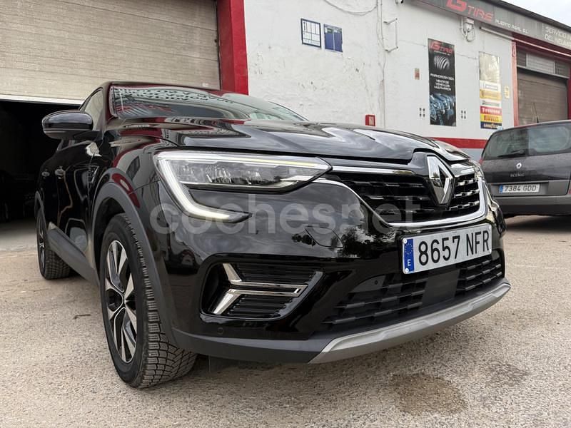 Usado Renault Arkana Techno 145 CV (106 kW) 2023 Negro SUV
