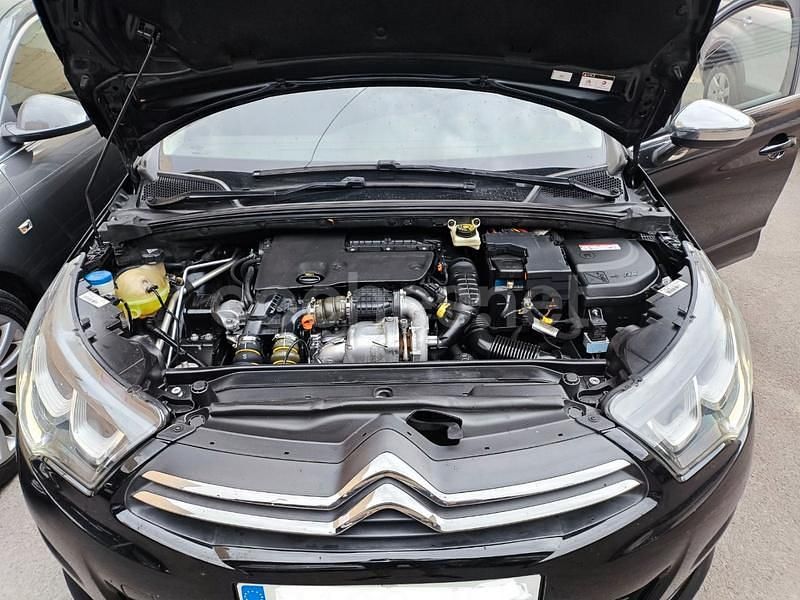 Usado Citroën C4 Shine 120 CV (88 kW) 2016 Negro Berlina