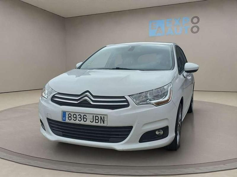 Usado Citroën C4 Seduction 114 CV (83 kW) 2014 Blanco Utilitario