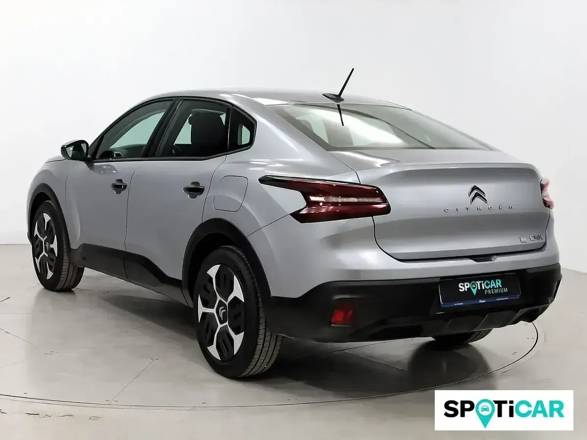 Usado Citroën C4 X PureTech 101 CV (74 kW) 2024 Gris / plata SUV