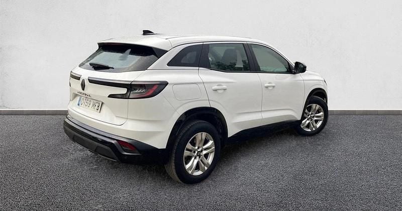 Usado Renault Austral Equilibre 140 CV (102 kW) 2023 SUV