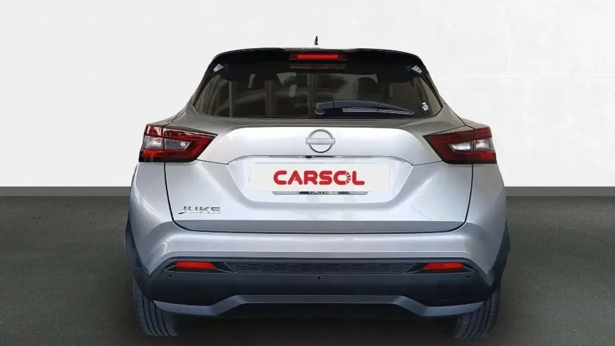 Usado Nissan Juke N-Connecta 114 CV (83 kW) 2025 Gris SUV