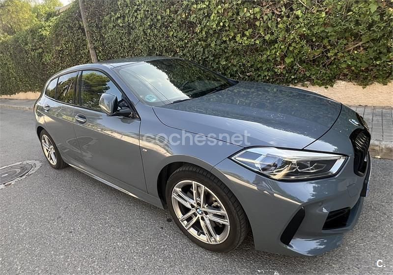 Gris / plata Usado 2023 BMW 118 Utilitario | 30.500 € (Caro) - Imagen 1/4