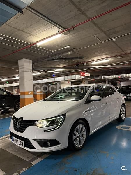 Blanco Usado 2019 Renault Mégane IV LIMITED Berlina | 9990 € (Super precio) - Imagen 1/4