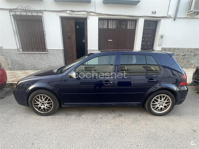 Usado VW Golf IV Highline 150 CV (110 kW) 2001 Azul Familiar