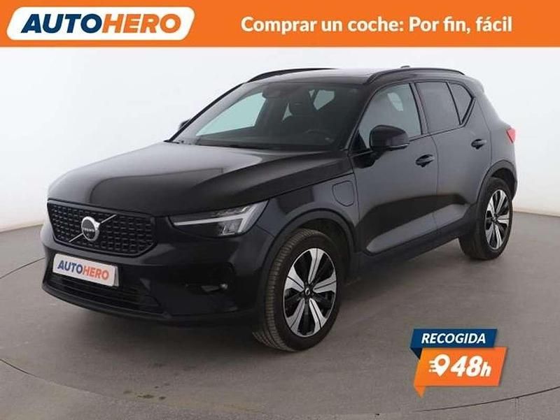 Negro Usado 2023 Volvo XC40 Ultimate SUV | 30.726 € (Un poco caro) - Imagen 1/3