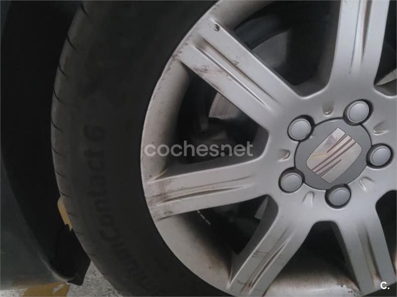 Negro Usado 2007 Seat Leon Reference Berlina | 4300 € (Precio justo) - Imagen 1/4