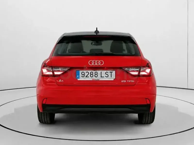 Usado Audi A1 Sportback Advanced Plus 95 CV (69 kW) 2021 Rojo Utilitario