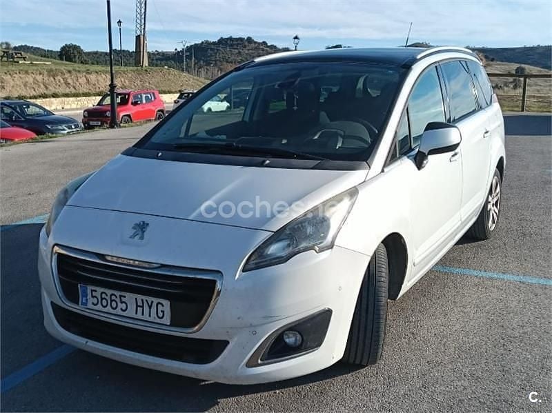 Blanco Usado 2014 Peugeot 5008 Allure Monovolumen | 6500 € (Buen precio) - Imagen 1/4
