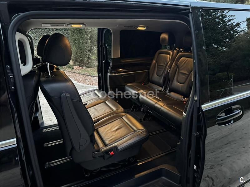 Usado Mercedes V220 Exclusive 163 CV (119 kW) 2017 Negro Monovolumen