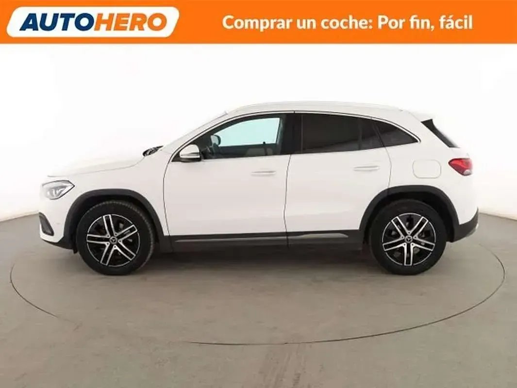 Usado Mercedes GLA200 Progressive 150 CV (110 kW) 2020 Blanco SUV