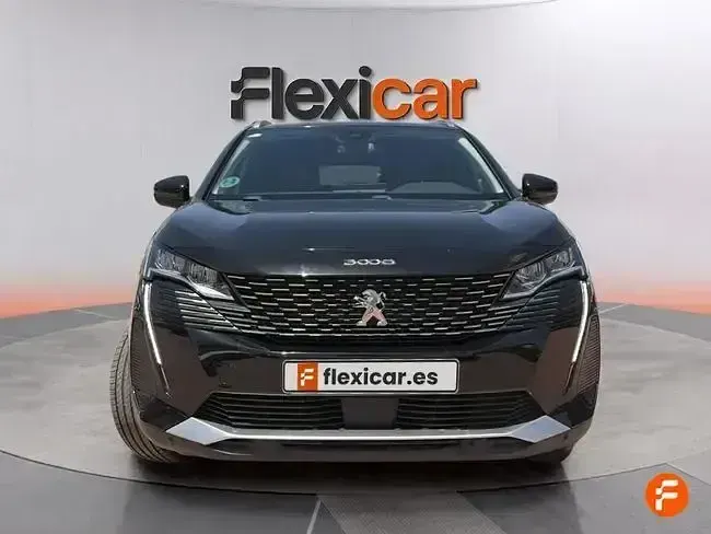 Usado Peugeot 3008 Allure 130 CV (95 kW) 2021 Negro SUV